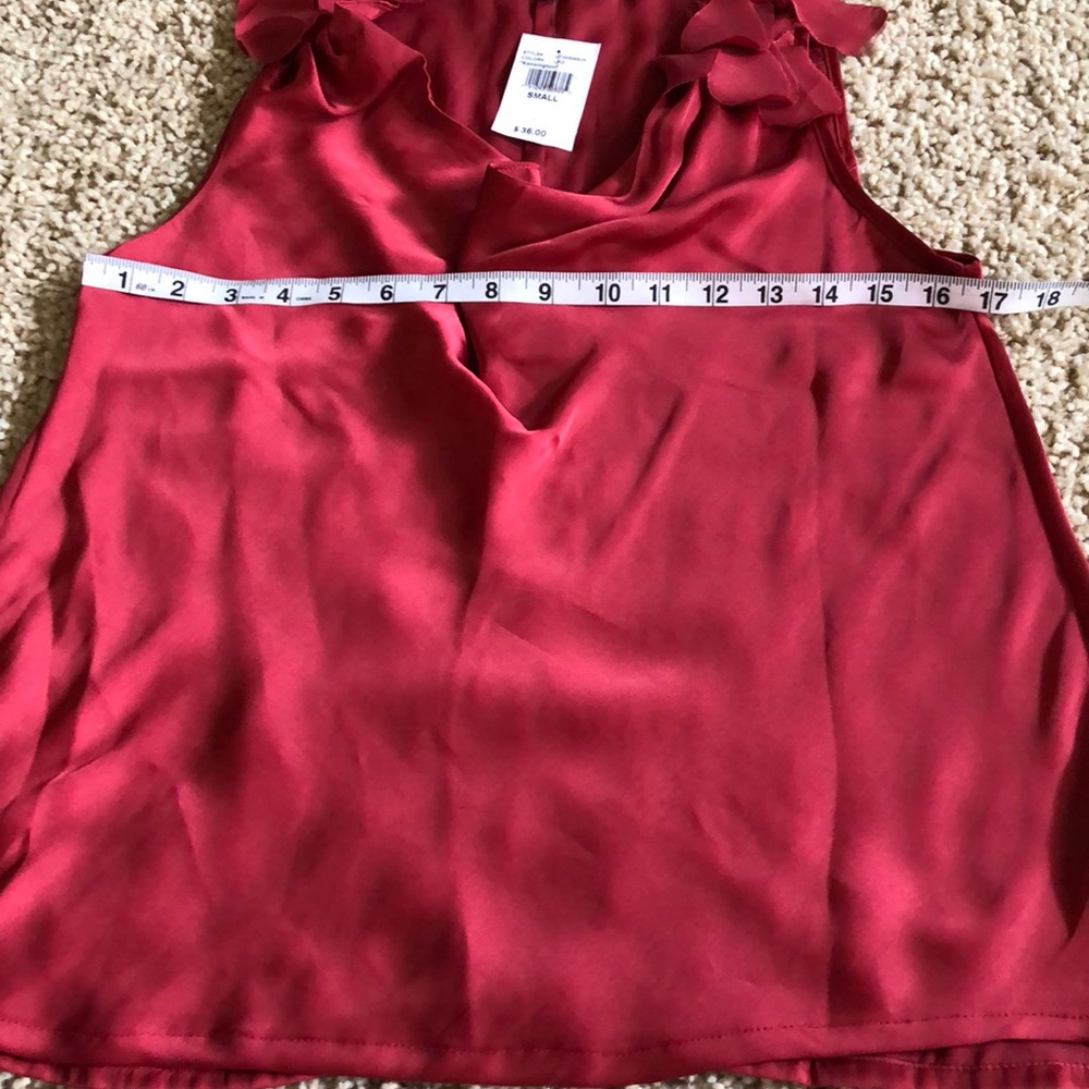 Red Cami Size Small - Picture 3 of 4